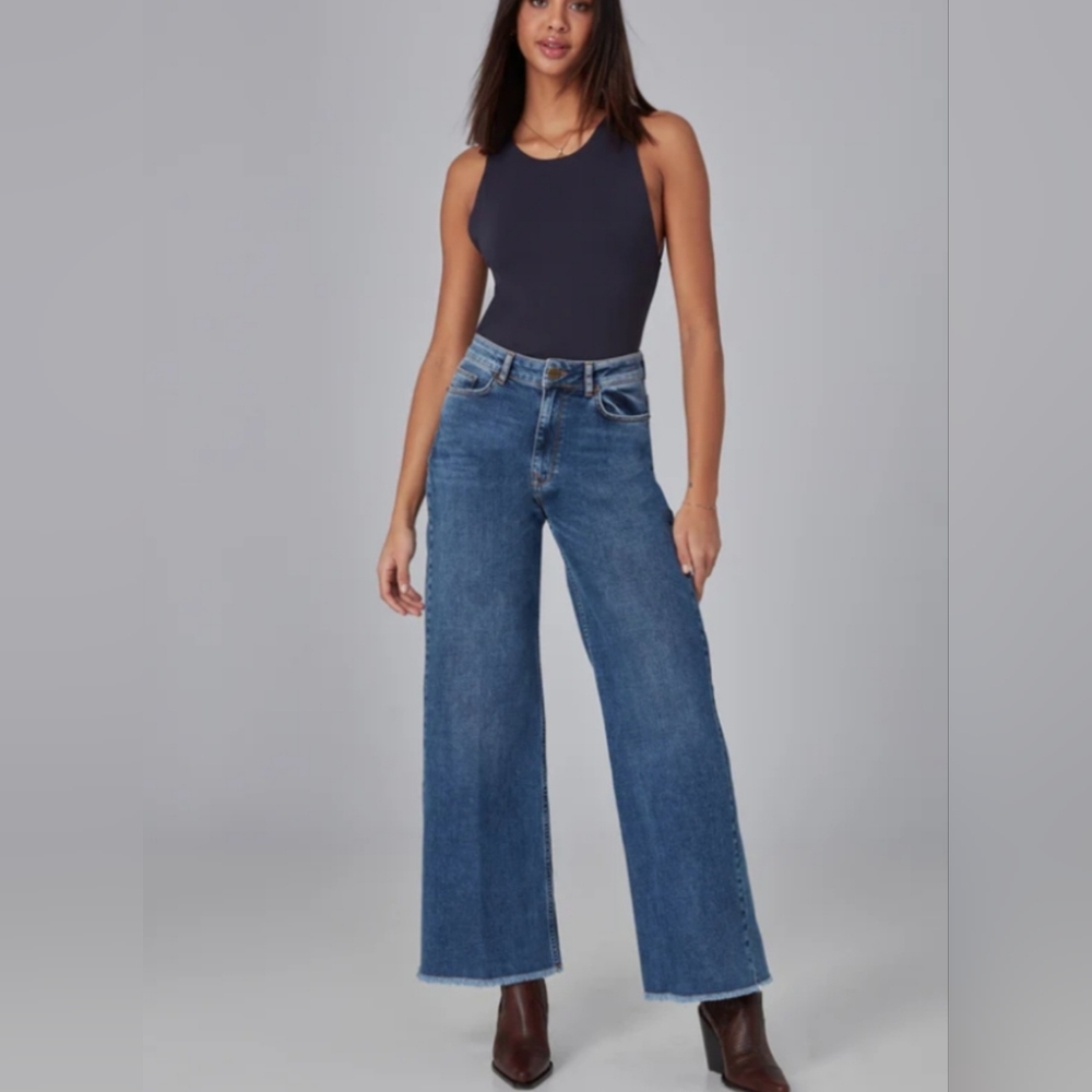 Lola Jean Ultra High Rise Wide Leg Jeans Women's Size 24